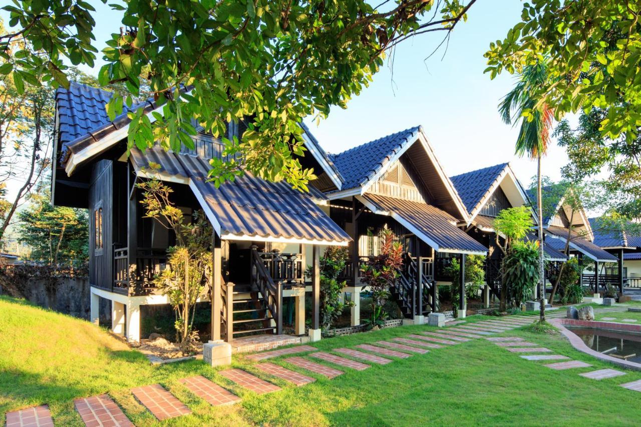 Sansan Resort Vang Vieng Exterior foto